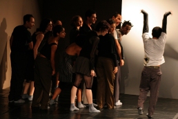 "Identidade" Centro Cultural São Paulo (2006) - choreography by Luiz Fernando Bongiovanni